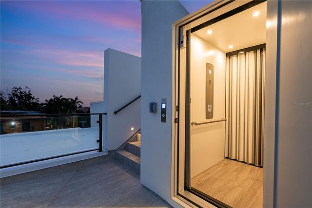 519 ROUNTREE DRIVE, Longboat Key, FL 34228