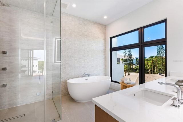 519 ROUNTREE DRIVE, Longboat Key, FL 34228