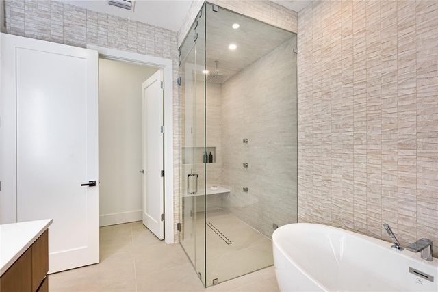 519 ROUNTREE DRIVE, Longboat Key, FL 34228