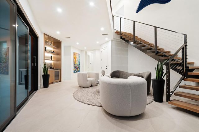 519 ROUNTREE DRIVE, Longboat Key, FL 34228