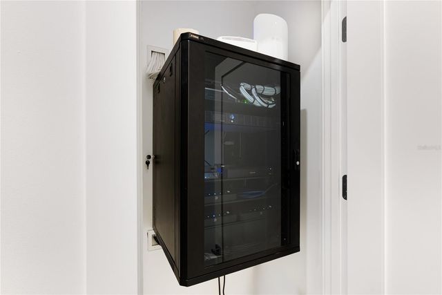 519 ROUNTREE DRIVE, Longboat Key, FL 34228