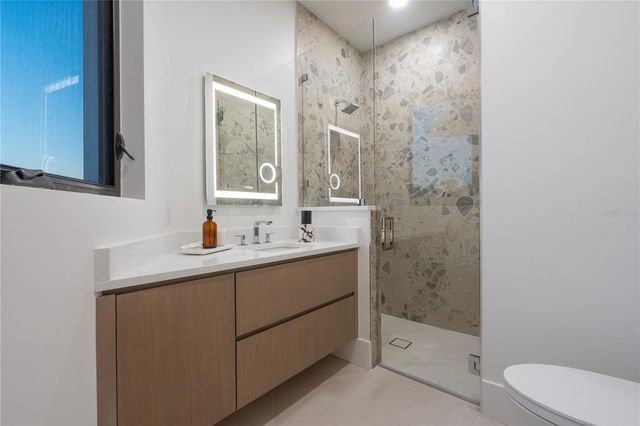 519 ROUNTREE DRIVE, Longboat Key, FL 34228