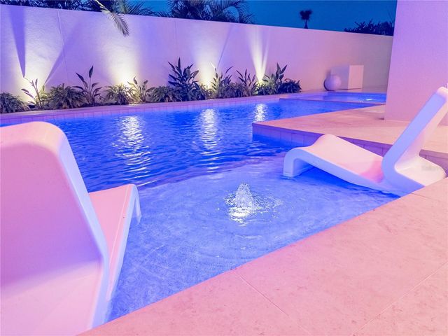 519 ROUNTREE DRIVE, Longboat Key, FL 34228