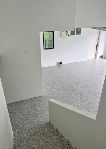 519 ROUNTREE DRIVE, Longboat Key, FL 34228