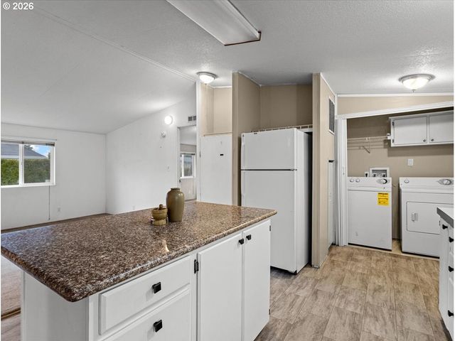 53 HERITAGE Blvd, Longview, WA 98632