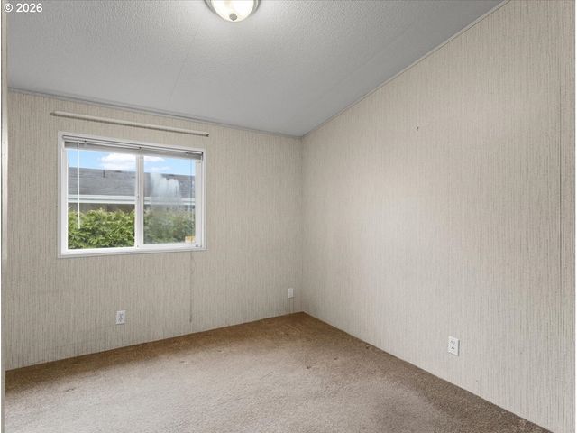 53 HERITAGE Blvd, Longview, WA 98632