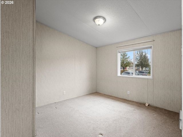 53 HERITAGE Blvd, Longview, WA 98632