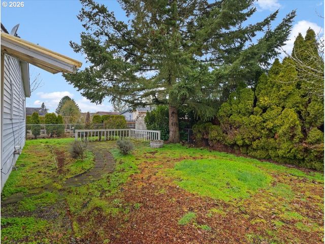 53 HERITAGE Blvd, Longview, WA 98632