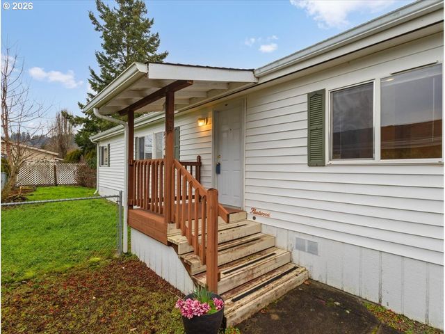 53 HERITAGE Blvd, Longview, WA 98632