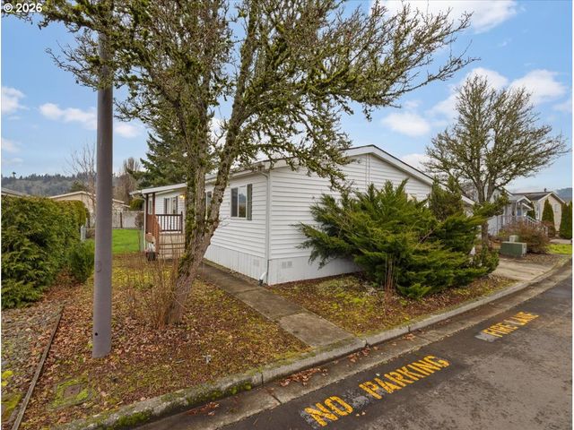 53 HERITAGE Blvd, Longview, WA 98632