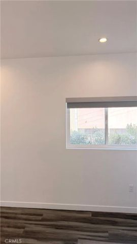1416 S Cloverdale, Los Angeles, CA 90019