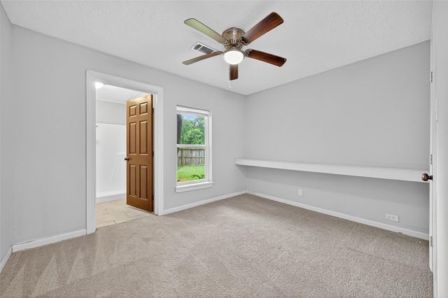 1707 N San Jacinto Street, Liberty, TX 77575