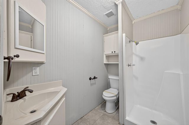 1707 N San Jacinto Street, Liberty, TX 77575