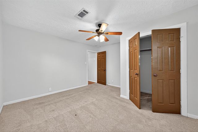 1707 N San Jacinto Street, Liberty, TX 77575