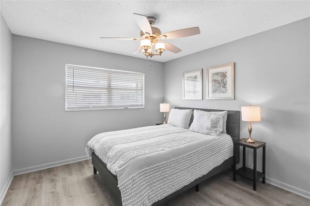 5257 81ST LANE N 16, St Petersburg, FL 33709