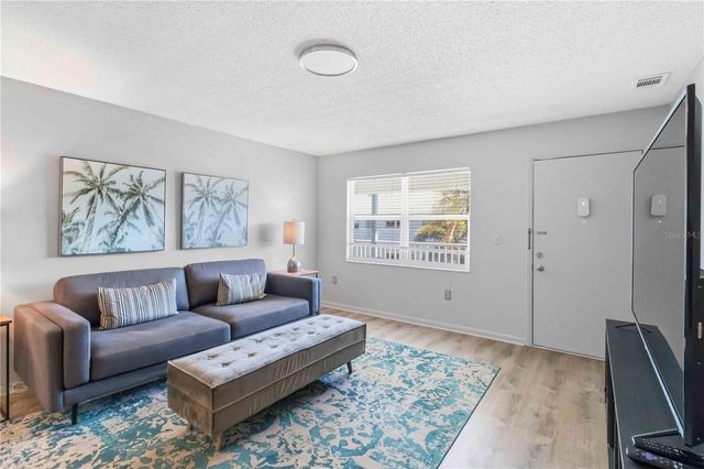 5257 81ST LANE N 16, St Petersburg, FL 33709