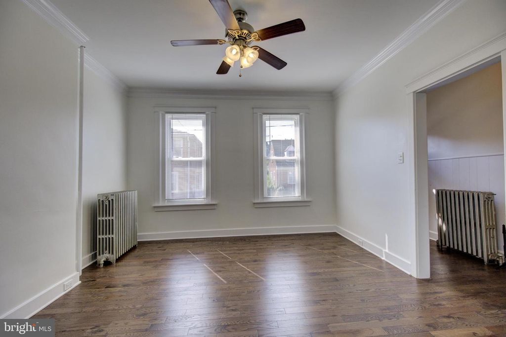 818 E HECTOR ST, Conshohocken, PA 19428