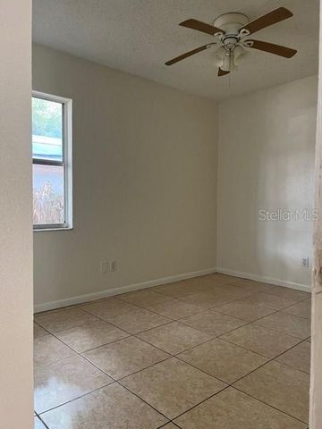8203 N KLONDYKE STREET, Tampa, FL 33604