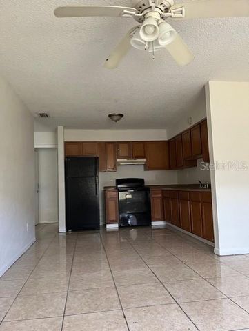 8203 N KLONDYKE STREET, Tampa, FL 33604