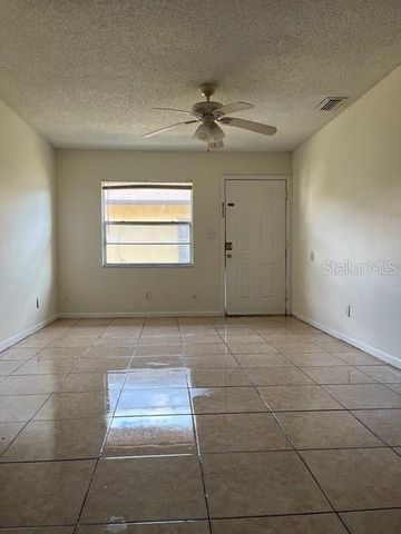 8203 N KLONDYKE STREET, Tampa, FL 33604