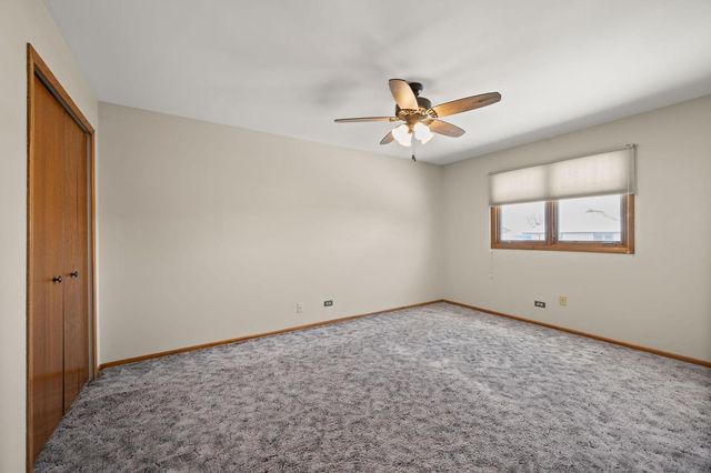 15755 Ridgeland Avenue, Oak Forest, IL 60452