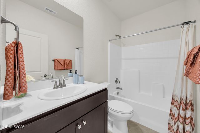 6182 Farm House Court, Sparks, NV 89436
