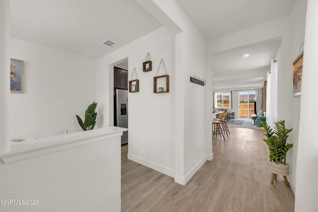 6182 Farm House Court, Sparks, NV 89436