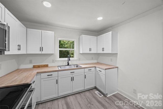 725 Forest Drive, Rock Hill, SC 29730