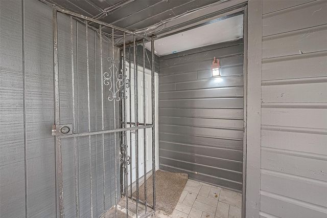 6718 Madrid Street, Houston, TX 77021