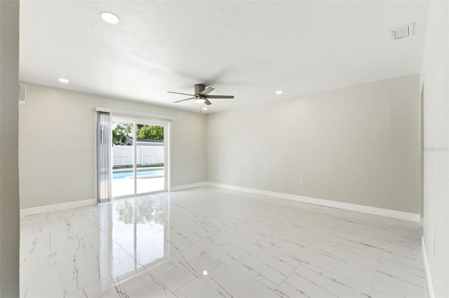 318 COUNTRY CLUB DRIVE, Oldsmar, FL 34677