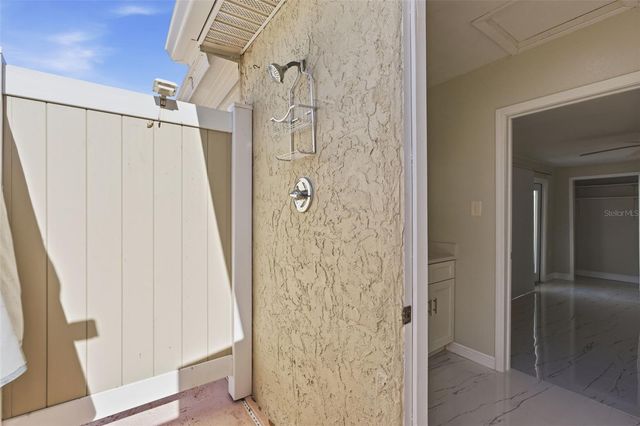 318 COUNTRY CLUB DRIVE, Oldsmar, FL 34677