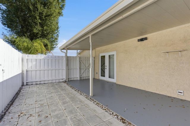 318 COUNTRY CLUB DRIVE, Oldsmar, FL 34677