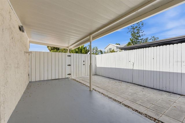 318 COUNTRY CLUB DRIVE, Oldsmar, FL 34677