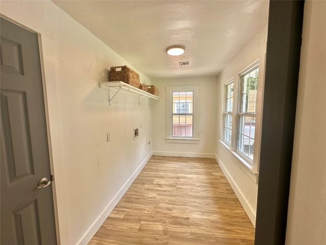 812 E Apache Street, Norman, OK 73071