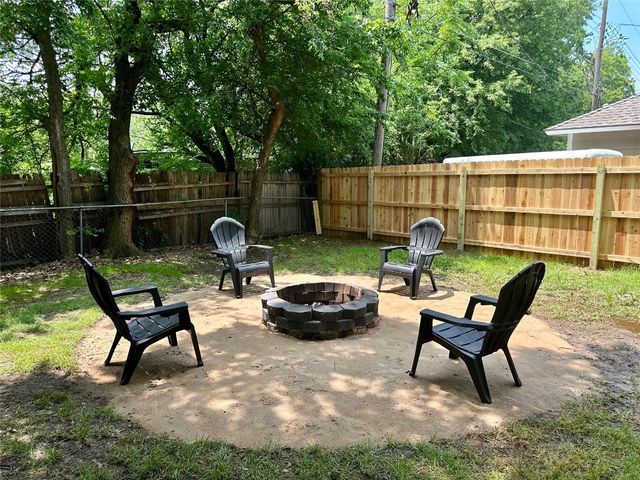 812 E Apache Street, Norman, OK 73071