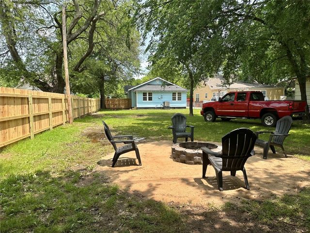 812 E Apache Street, Norman, OK 73071