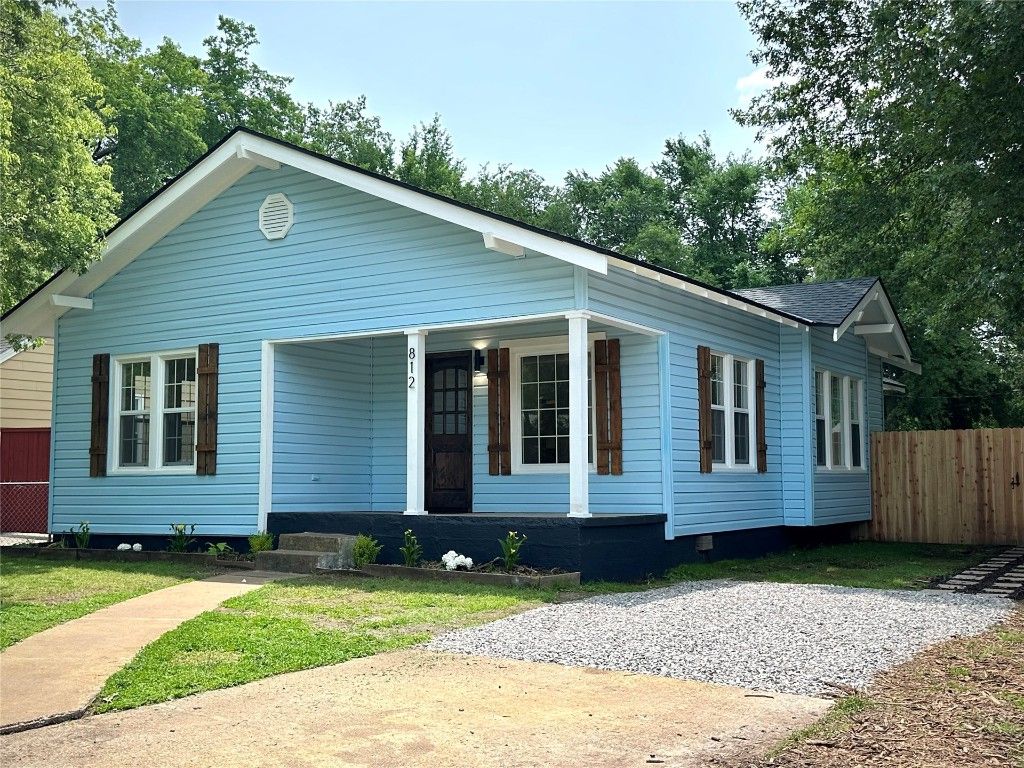 812 E Apache Street, Norman, OK 73071