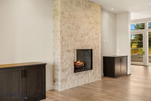 31 Rising Sun Way, Bozeman, MT 59718