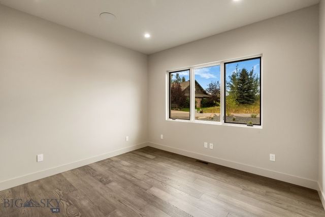 31 Rising Sun Way, Bozeman, MT 59718