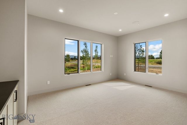 31 Rising Sun Way, Bozeman, MT 59718
