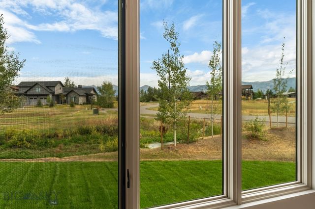 31 Rising Sun Way, Bozeman, MT 59718