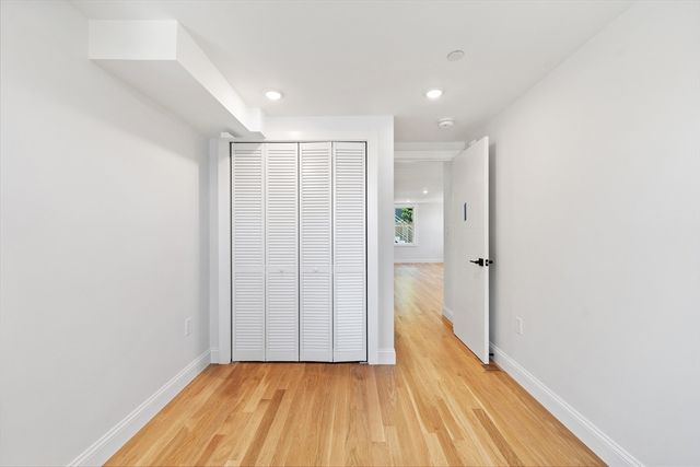 290 Washington St 2, Marblehead, MA 01945