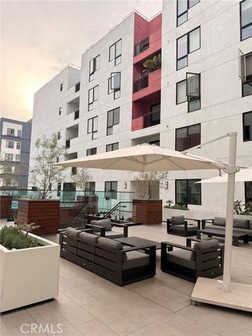 1234 Wilshire 233, Los Angeles, CA 90017