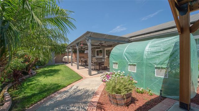 6050 E Malton Avenue, Simi Valley, CA 93063