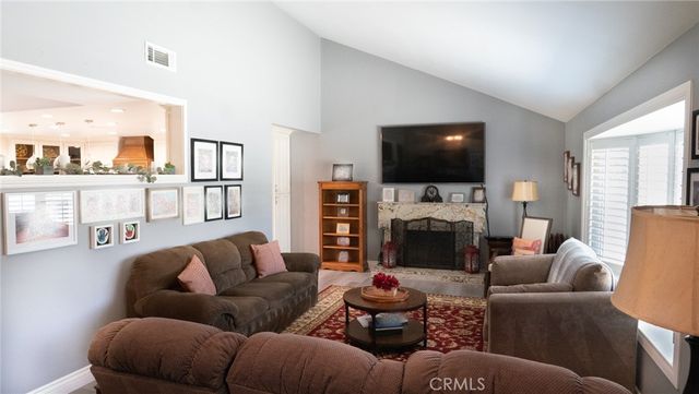6050 E Malton Avenue, Simi Valley, CA 93063
