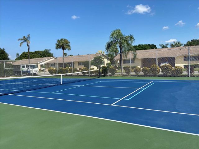 515 W 30TH AVENUE 405-H, Bradenton, FL 34205