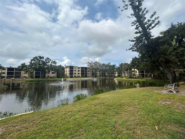 515 W 30TH AVENUE 405-H, Bradenton, FL 34205