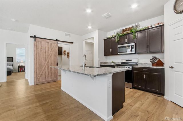 6037 N Halifax Court, Aurora, CO 80019