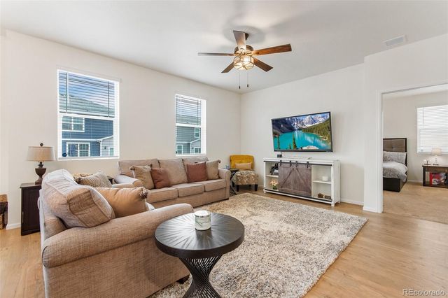 6037 N Halifax Court, Aurora, CO 80019