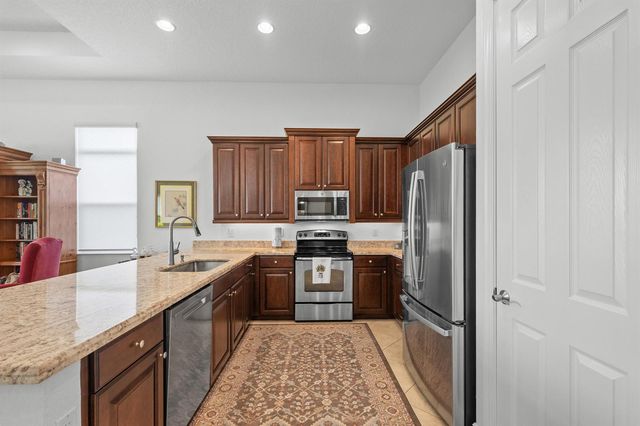 9955 SW TORRIENTE Lane, Port St. Lucie, FL 34986